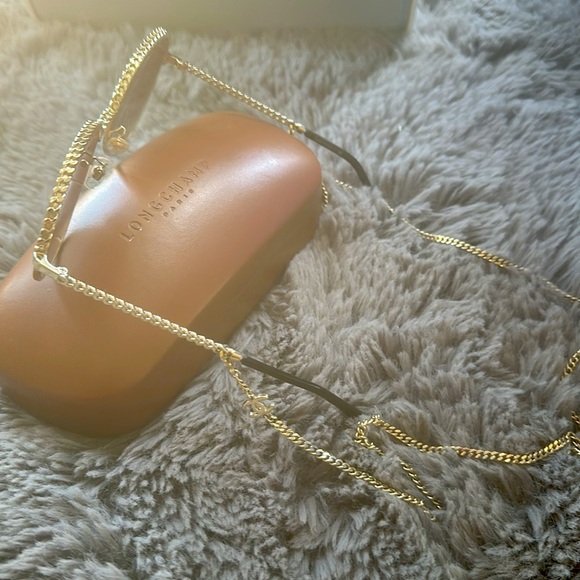 CHANEL Pantos Light Gold/Brown Sunglasses with Chain - Picture 9 of 17